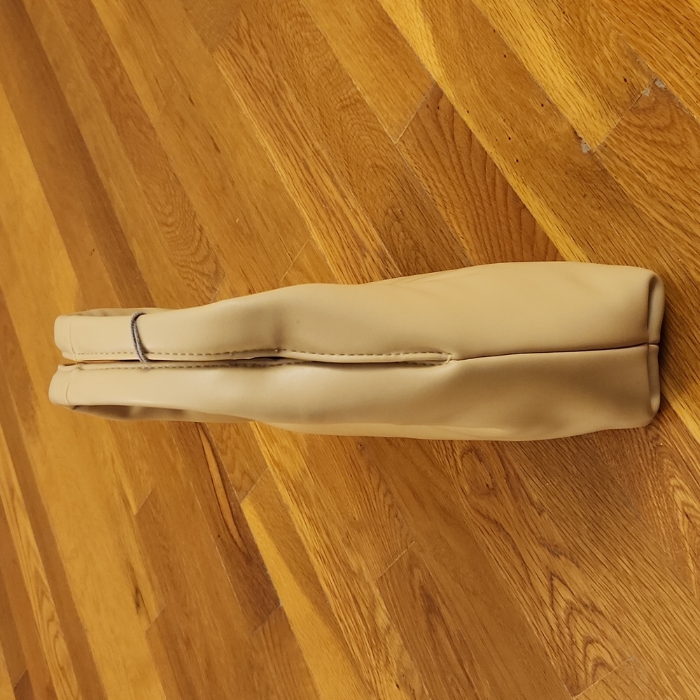A New Day Beige Shoulder Purse NWT - Picture 4 of 10